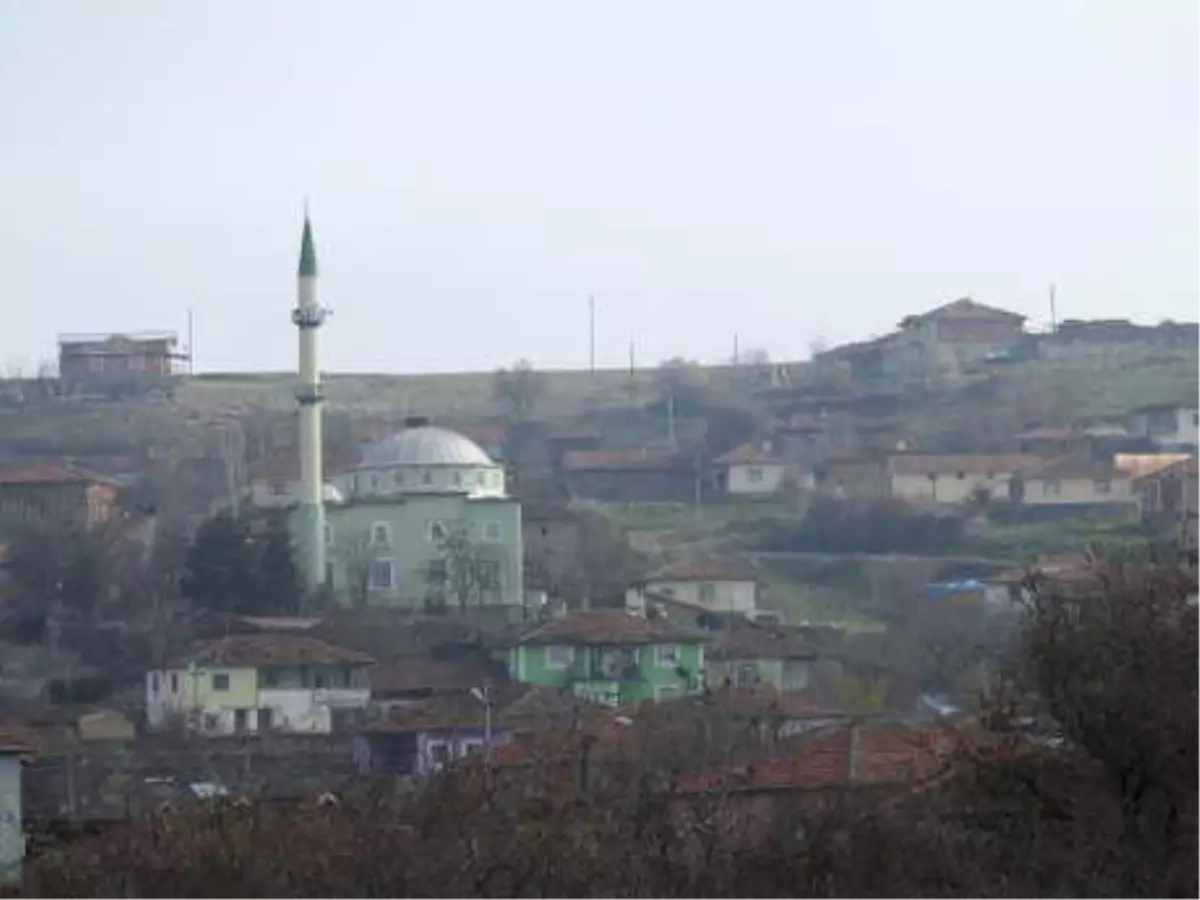 Yeterli Hizmet Alamıyoruz' Diyen Köy Referanduma Gidiyor