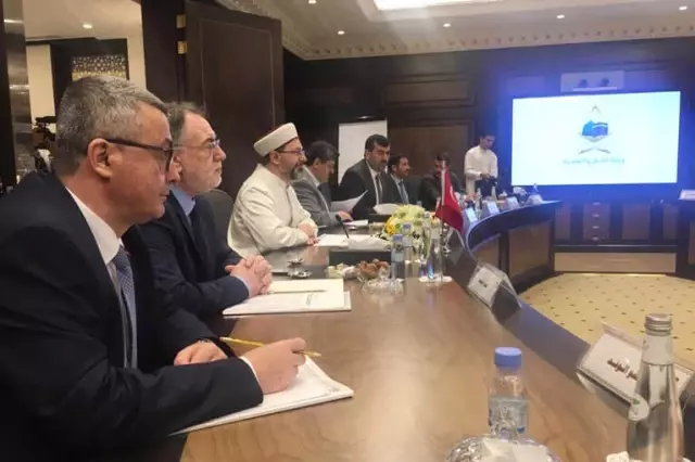 2019 Yılı Hac Protokolü Mekke'de İmzalandı 2019 Yılı Hac Protokolü Mekke'de İmzalandı