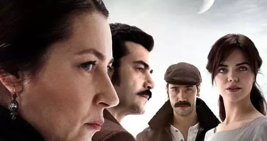 Bir Zamanlar Çukurova'nın Yıldızı Vahide Perçin'in, Oyunculuğu Bırakacağı İddia Edildi! Bir Zamanlar Çukurova'nın Yıldızı Vahide Perçin'in, Oyunculuğu Bırakacağı İddia Edildi!