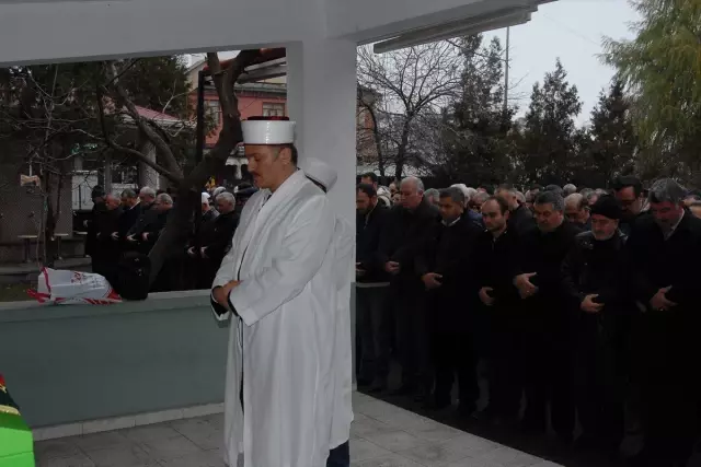 Kıbrıs Gazisi Son Yolculuğuna Uğurlandı haberi fotografı, fotografları