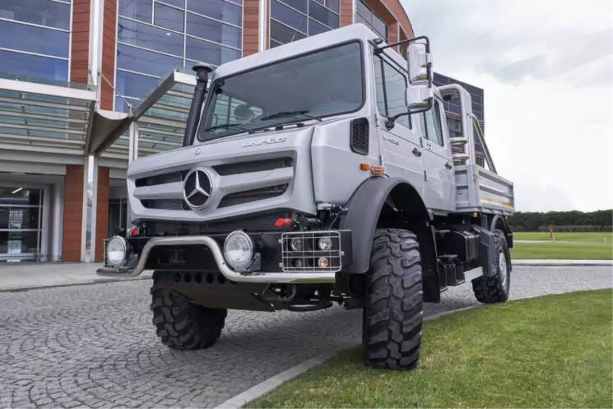 mercedes benz unimog sehire iniyor haber