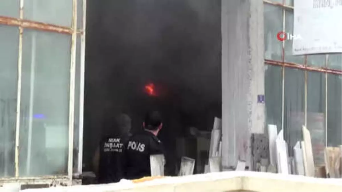 Tarım Ürünlerinin Satıldığı Dükkanda Korkutan Yangın