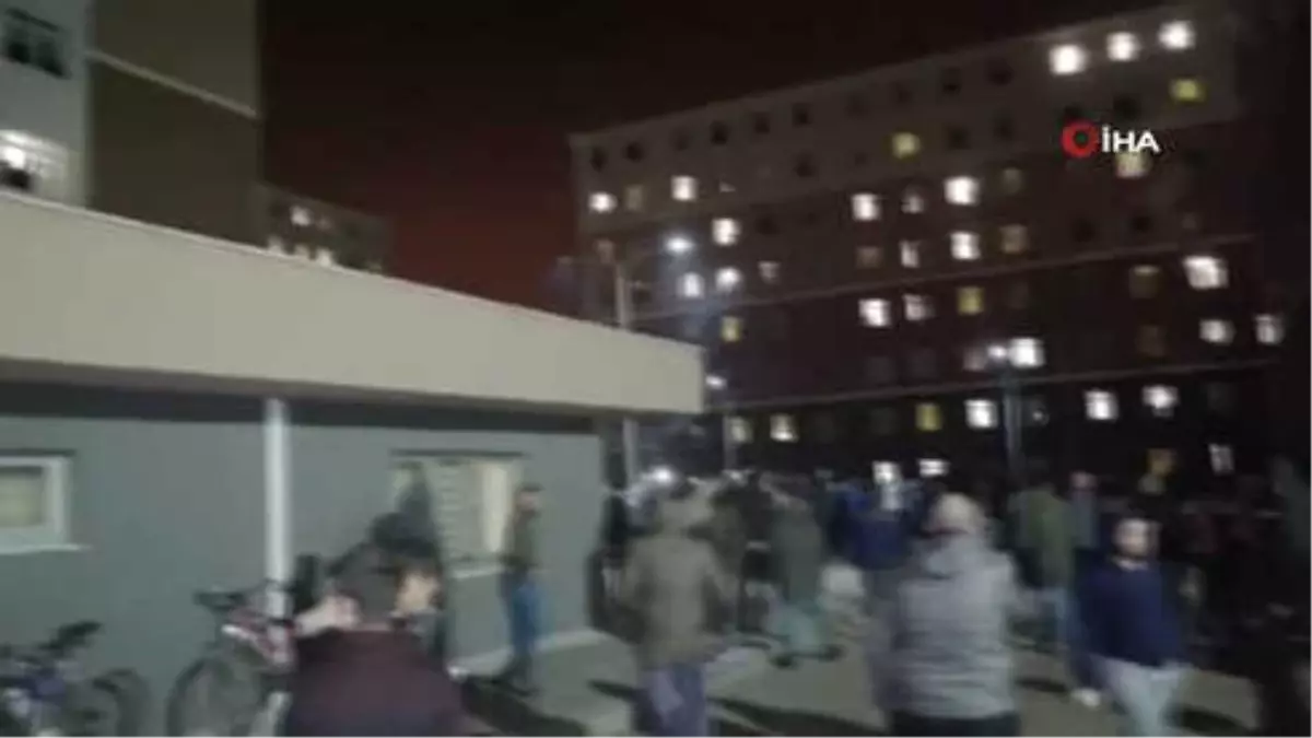 Yuzlerce Ogrenci Kyk Da Yasadiklarini Iddia Ettikleri Sorunlari Protesto Etti Isparta