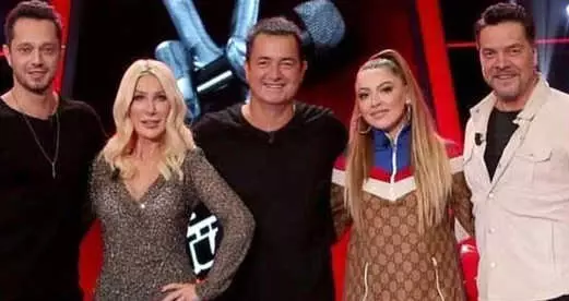 O Ses Türkiye'de Bomba İddia: Beyaz ile Hadise Aşk Yaşıyor O Ses Türkiye'de Bomba İddia: Beyaz ile Hadise Aşk Yaşıyor