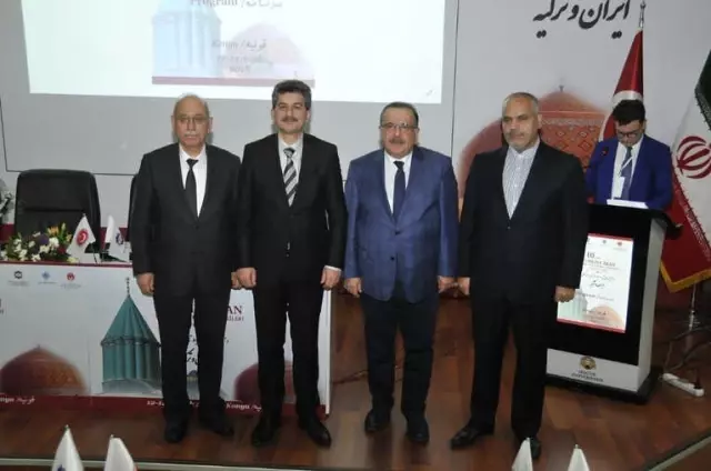 Selçuk'ta, 10. Türkiye İran Tarihi ve Kültürel İlişkileri Sempozyumu