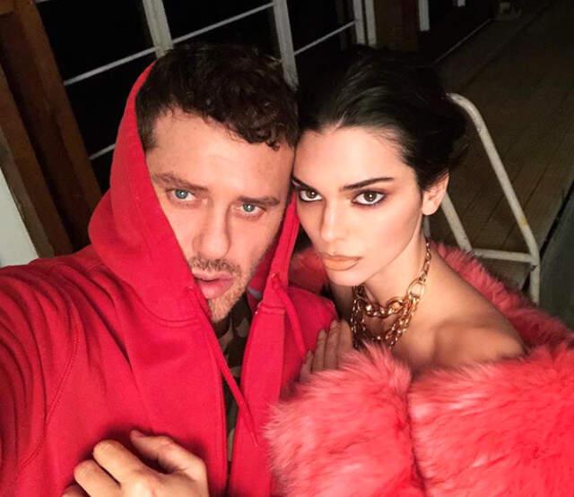 Ünlü Türk Fotoğrafçı Mert Alaş, Kendall Jenner'a Aşk Mektubu Yazdı: Ölüm Bizi Ayırıncaya Dek