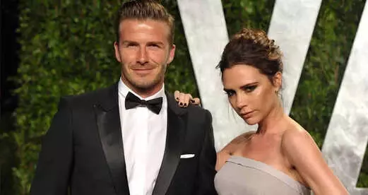 Victoria Beckham, David Beckham'a Aşkını Anlatan Dövmeyi Sildirdi Victoria Beckham, David Beckham'a Aşkını Anlatan Dövmeyi Sildirdi