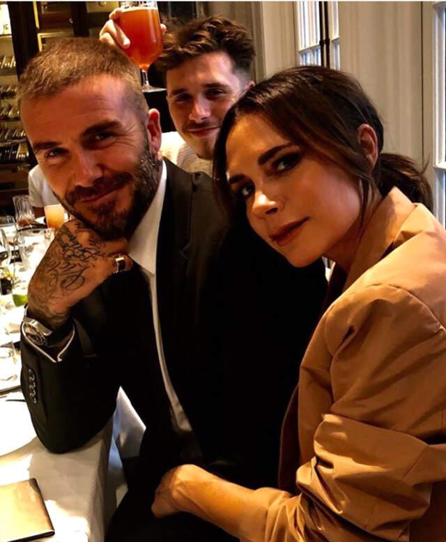 Victoria Beckham, David Beckham'a Aşkını Anlatan Dövmeyi Sildirdi