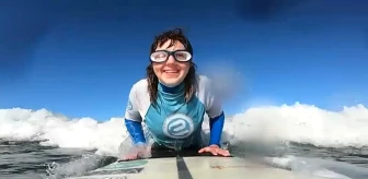 Video | İspanyol Görme Engelli Sörfçünün Dalgalarla Dansı