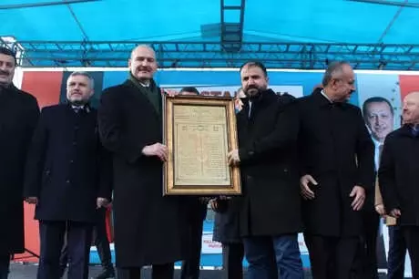 Bakan Soylu: Belediyeleri Teröre Hizmet Eder Halden Kurtarmak Boynumuzun Borcudur
