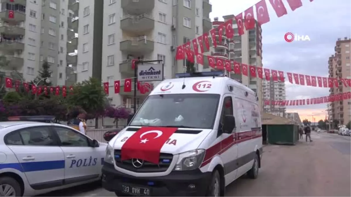 Mersin�deki Şehidin Evi Bayraklarla Donatıldı Haberler