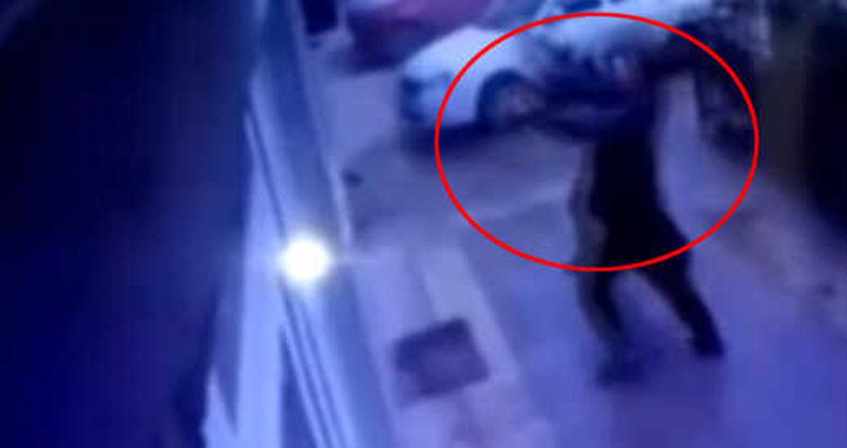 Rusya'da Bir Adam, 5'inci Kattan Düşen Çocuğu Havada Yakaladı