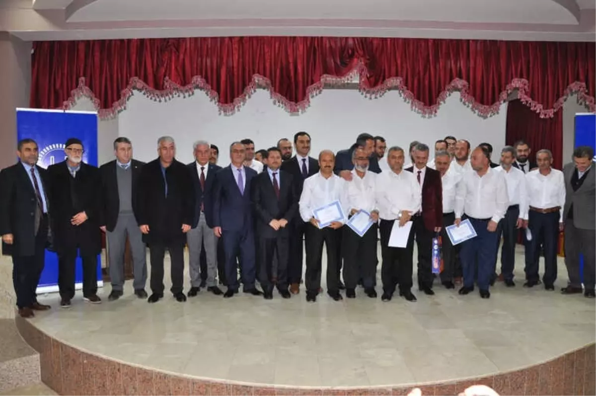 İslahiye'de 17 İmam Hatibe Ezan Okuma Sertifikası