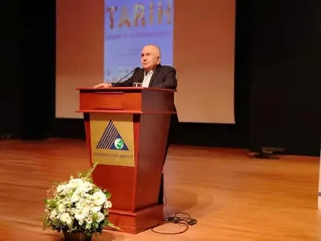 Türkiye'nin İlk Tarih Kongresi İçin 40 Üniversite Bir Arada Türkiye'nin İlk Tarih Kongresi İçin 40 Üniversite Bir Arada