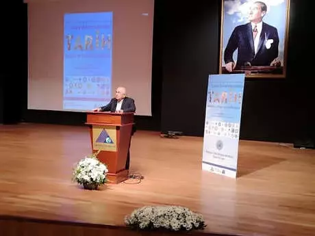 Türkiye'nin İlk Tarih Kongresi İçin 40 Üniversite Bir Arada Türkiye'nin İlk Tarih Kongresi İçin 40 Üniversite Bir Arada