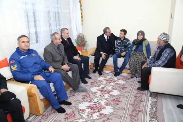 Vali Toroman'dan Çavdarhisar ve Aslanpa'da Şehit Ailelerine Ziyaret