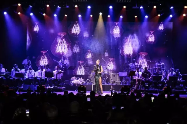 Ahmet Kaya ve Müslüm Gürses'i Andı Ahmet Kaya ve Müslüm Gürses'i Andı