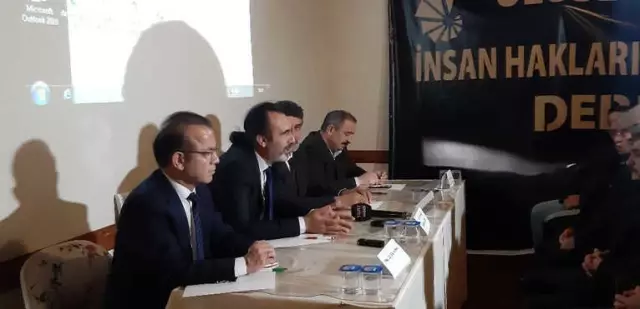 Doğu Türkistan'dan Yemen'e İnsanlık Dramı' Paneli Doğu Türkistan'dan Yemen'e İnsanlık Dramı' Paneli