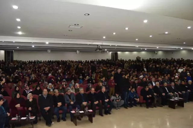 Mttb'den 'Gençlik ve Geleceğimiz' Konferansı