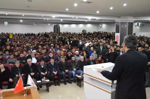 Mttb'den 'Gençlik ve Geleceğimiz' Konferansı
