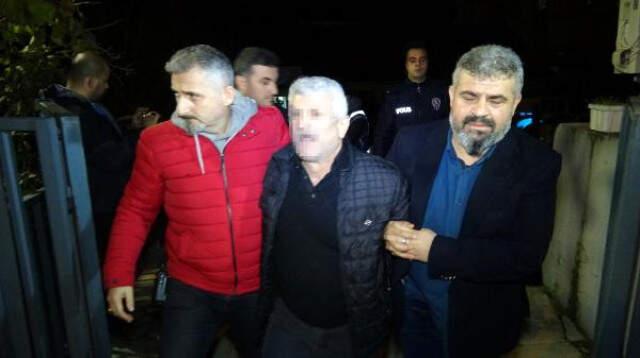 Kahvehanede Baba ve erkek çocuğu Vuran Zanlı, 'İstersen Seni de Vurayım' Diyerek Muhabire reaksiyon Gösterdi