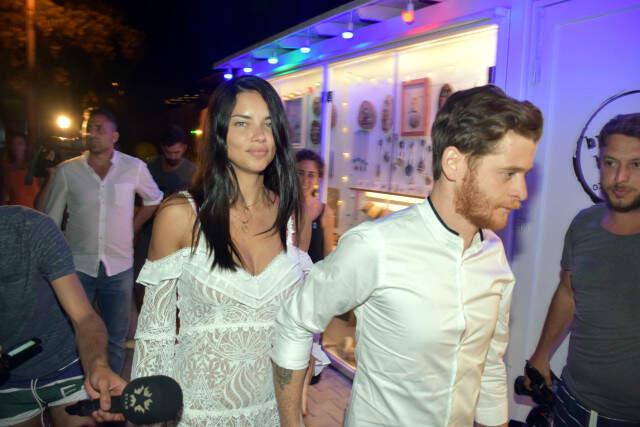 Metin Hara'nın 'Ayrılık Yok' Açıklamasından ardindan Adriana Lima, birlikte var olan resimleri Sildi