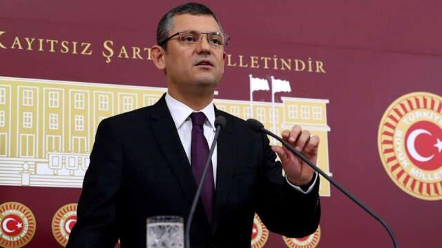 Bakan Akar'dan Özgür Özel'e: Kafanızda Tabanca Varken, Hayır Diyebilecek Kaç Kişi Var?