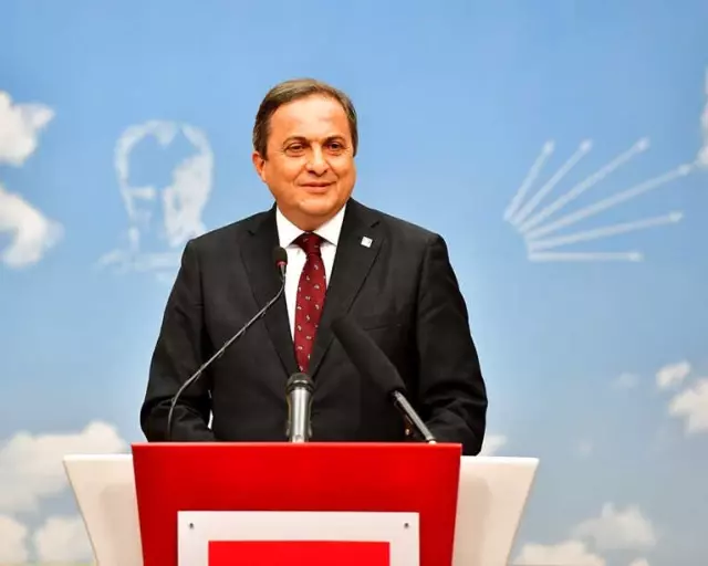 CHP'nin Ankara ve İstanbul Adayları Açıklandı CHP'nin Ankara ve İstanbul Adayları Açıklandı