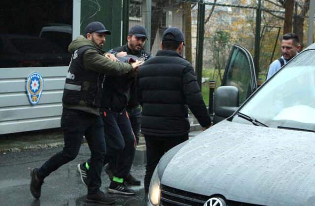Son Dakika! Papağana İşkence Uygulayan Murat Özdemir Serbest Bırakıldıktan 5 Dakika Sonra Yeniden Gözaltında Alındı