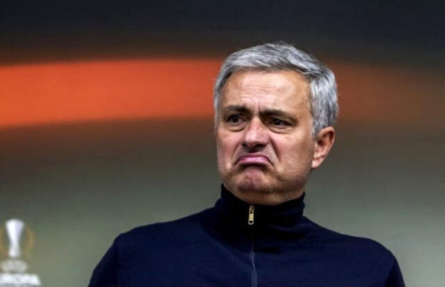 Ünlü Teknik Adam Manchester United Tarafından Kovuldu! Jose Mourinho Kimdir?