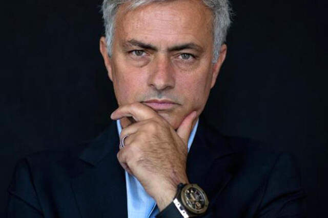 Ünlü Teknik Adam Manchester United Tarafından Kovuldu! Jose Mourinho Kimdir?