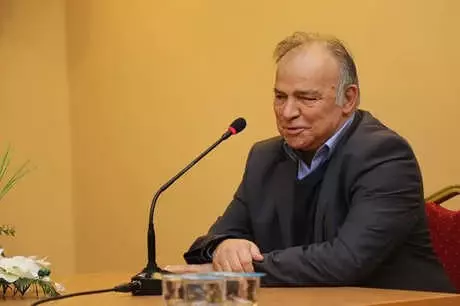 Avni Özgürel: Türkiye Dışa Bağımlı ve Borçlu Bir Ülke Olmaktan Kurtuldu Avni Özgürel: Türkiye Dışa Bağımlı ve Borçlu Bir Ülke Olmaktan Kurtuldu
