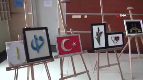 Cizre'de Toplum Ruh Sağlığı Merkezi'nde Hastalar Sergi Açtı Cizre'de Toplum Ruh Sağlığı Merkezi'nde Hastalar Sergi Açtı