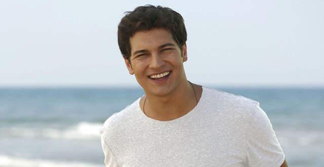 Son Günlerin Popüler İsmi Çağatay Ulusoy Kimdir?