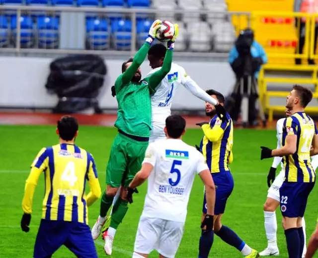 Ziraat Türkiye Kupası: Kasımpaşa: 3 - Menemen Belediyespor: 0 (İlk Yarı)