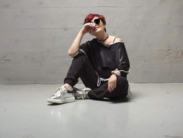 Emel Müftüoğlu Kimdir?