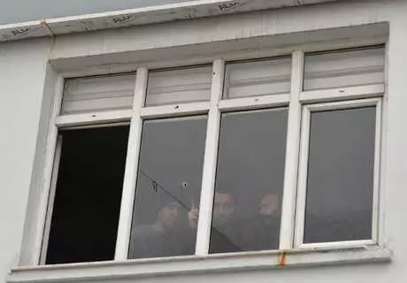 İyi Parti İlçe Binasına Silahla Saldırı Şüphelisi Yakalandı İyi Parti İlçe Binasına Silahla Saldırı Şüphelisi Yakalandı