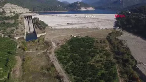 İzmir Yağmur Barajları Doldurdu İzmir Yağmur Barajları Doldurdu