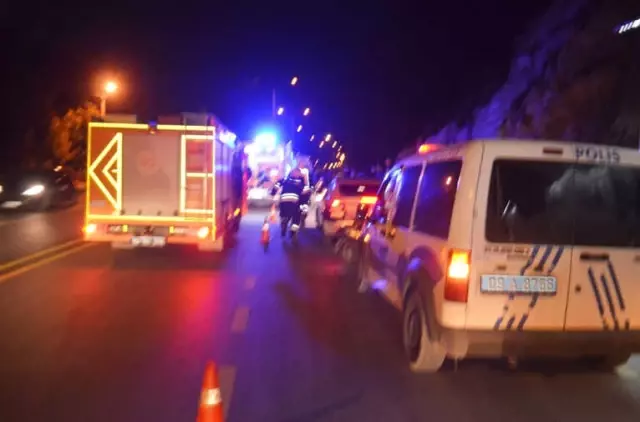 Söke'de Trafik Kazası: 3 Yaralı Söke'de Trafik Kazası: 3 Yaralı