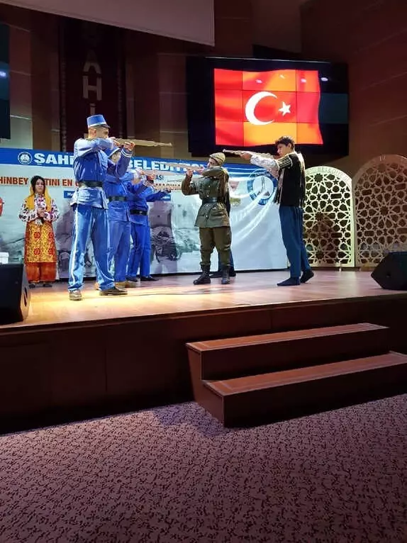 Şahinbey'de Öğrenciler Yarıştı Şahinbey'de Öğrenciler Yarıştı