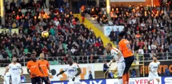 Adebayor: Spor Toto Süper Lig: Aytemiz Alanyaspor: 1 - Medipol Başakşehir: 1 (Maç Sonucu) Adebayor: Spor Toto Süper Lig: Aytemiz Alanyaspor: 1 - Medipol Başakşehir: 1 (Maç Sonucu)
