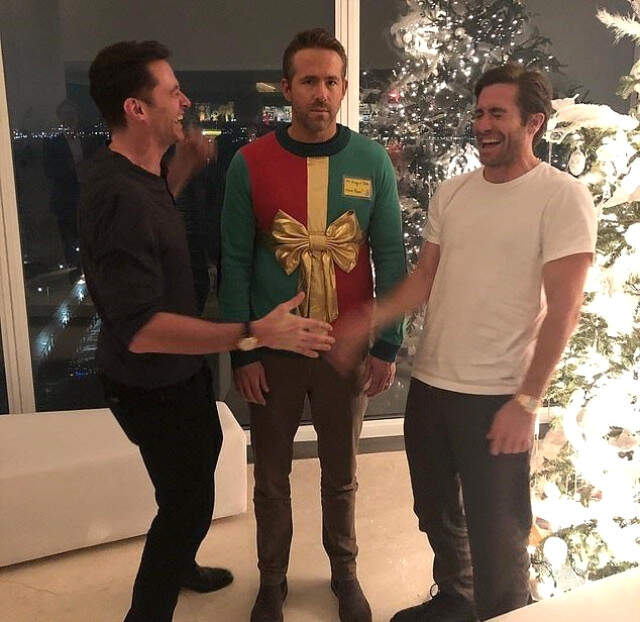 Süper Kahraman Deadpool'un Yıldızı Ryan Reynolds 'Çirkin Kazak' Kurbanı Oldu