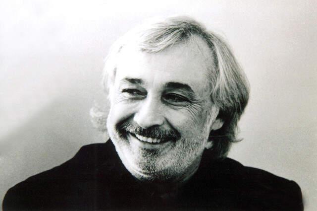 Müjdat Gezen Kimdir?