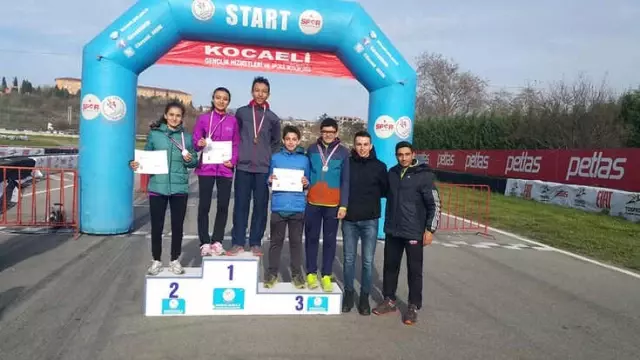 Simavlı Krosçular Türkiye Finalinde Simavlı Krosçular Türkiye Finalinde