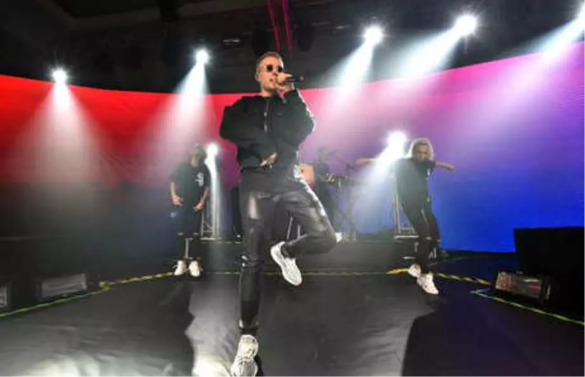 Dosso Dossi'ye Rus Ünlüler Damga Vurdu