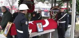 Kalp Krizi Sonucu Ölen Polis İçin Tören
