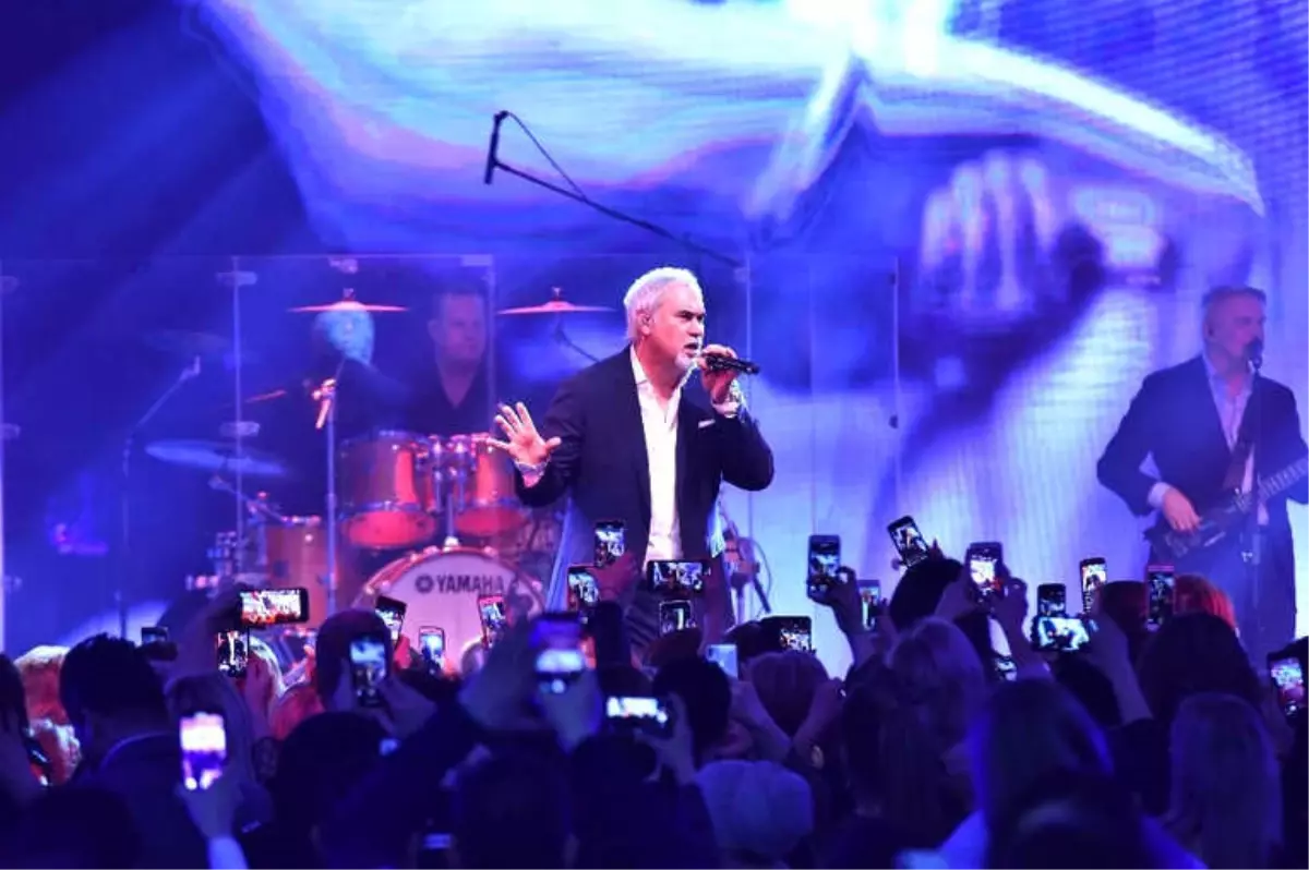 Rus Yıldızlar Antalya'yı Coşturdu