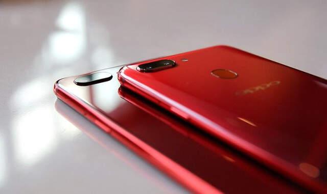 Türkiye akıllı telefon pazarına bir Çinli daha girdi 44