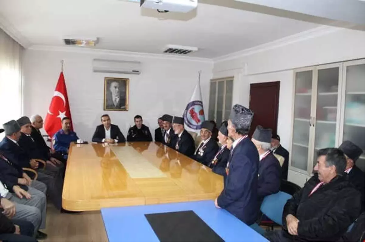 5 İlçeden Gaziler Emet'te Buluştu