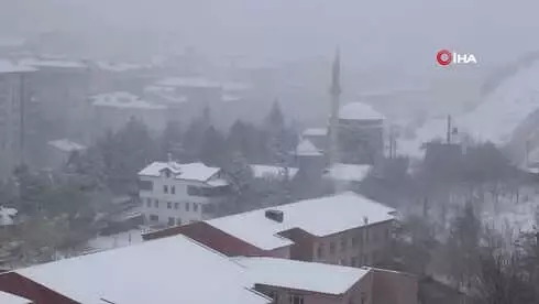 Gümüşhane'de Kar Yağışı Kartpostallık Görüntüler Oluşturdu, İl Merkezinde Kar Kalınlığı 10... Gümüşhane'de Kar Yağışı Kartpostallık Görüntüler Oluşturdu, İl Merkezinde Kar Kalınlığı 10...